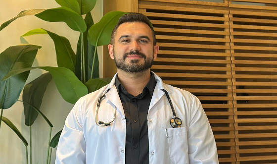 Dudak Dolgusunda Amaç Doğallık ve Şekillendirme Dr. Erkin Çekiçkıran Anlatıyor