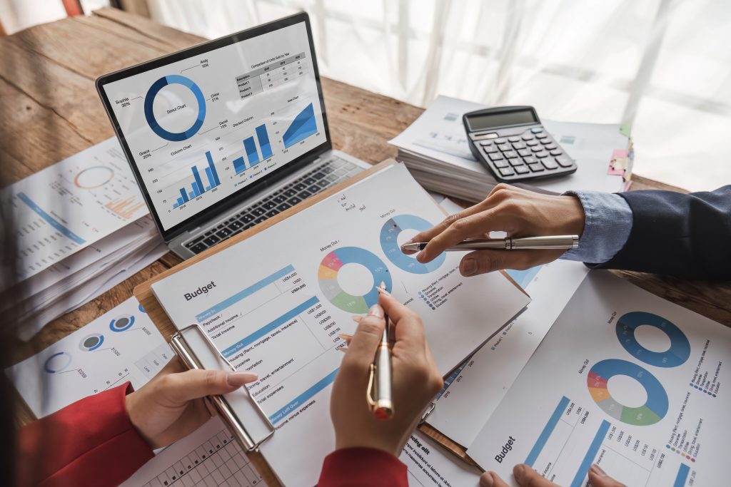 Verimlilikte Yeni Nesil Standart: Dijital Ekosistemin Mimarı ERP