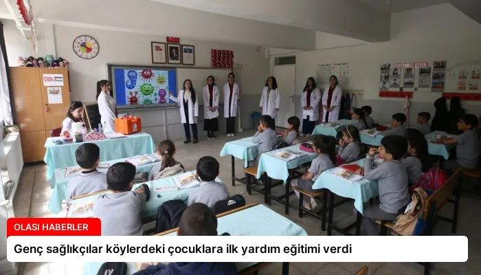 Genç sağlıkçılar köylerdeki çocuklara ilk yardım eğitimi verdi